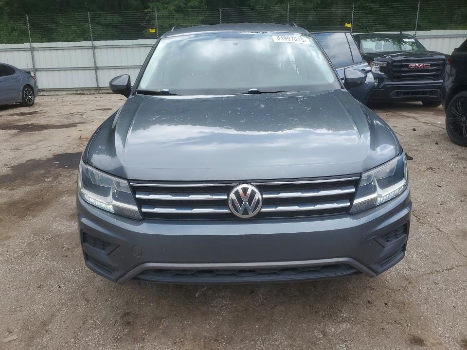 Продаж на аукціоні авто 2020 Volkswagen Tiguan, vin: 3VV1B7AX4LM013954, номер лоту: 64907016