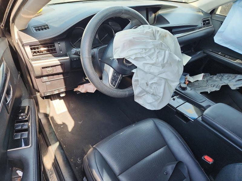 63612466 :رقم المزاد ، 58ABK1GG9HU047760 vin ، 2017 Lexus Es مزاد بيع