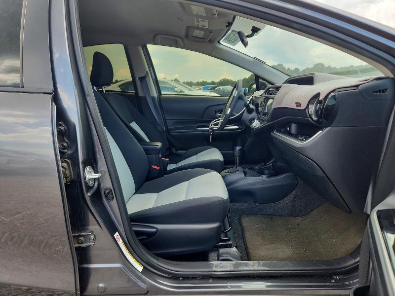 62573296 :رقم المزاد ، JTDKDTB34G1138229 vin ، 2016 Toyota Prius C مزاد بيع