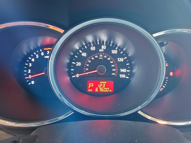 2013 Kia Sorento მანქანა იყიდება აუქციონზე, vin: 5XYKT4A67DG370713, აუქციონის ნომერი: 63935516