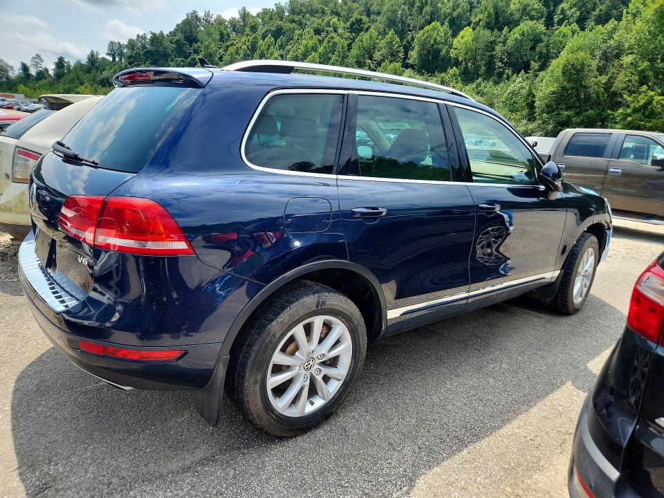 Продаж на аукціоні авто 2014 Volkswagen Touareg, vin: WVGEF9BP1ED013631, номер лоту: 64427736