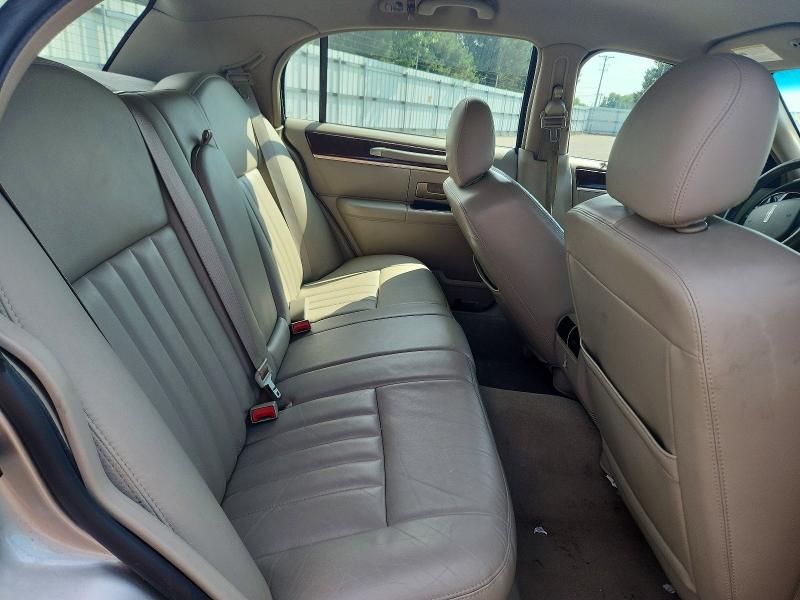 Продажа на аукционе авто 2007 Lincoln Town Car, vin: 1LNHM81W67Y601087, номер лота: 64112036