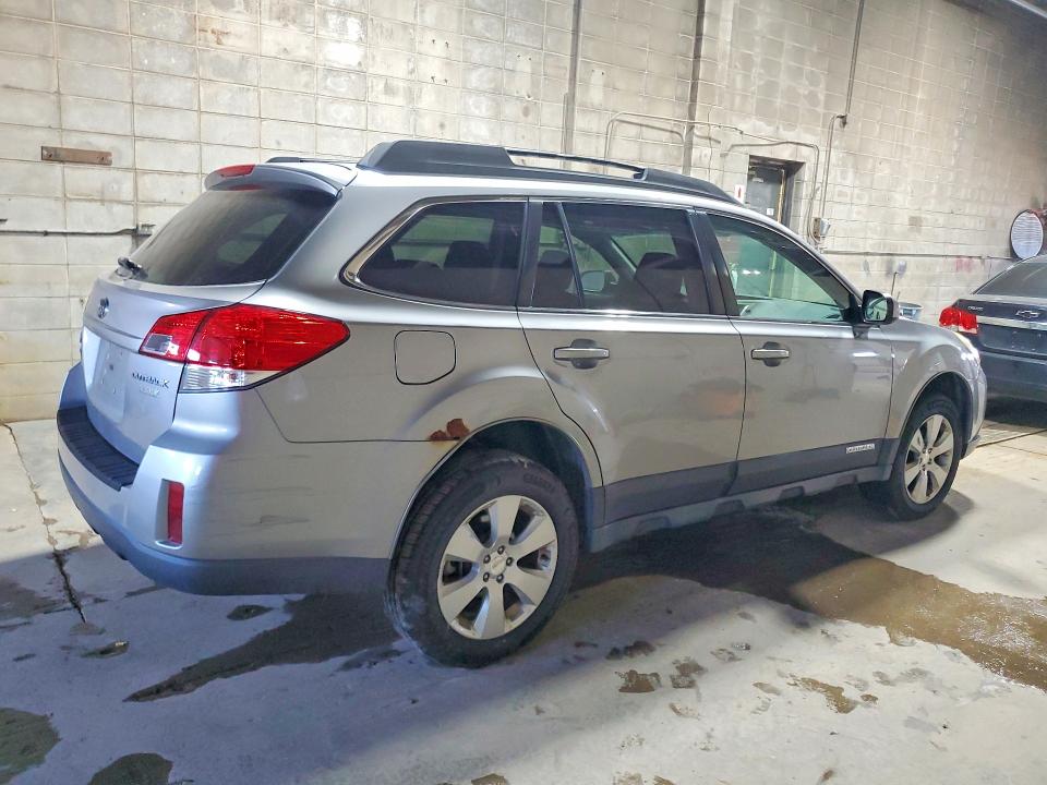 2010 Subaru Outback მანქანა იყიდება აუქციონზე, vin: 4S4BRBGCXA3326619, აუქციონის ნომერი: 63573026