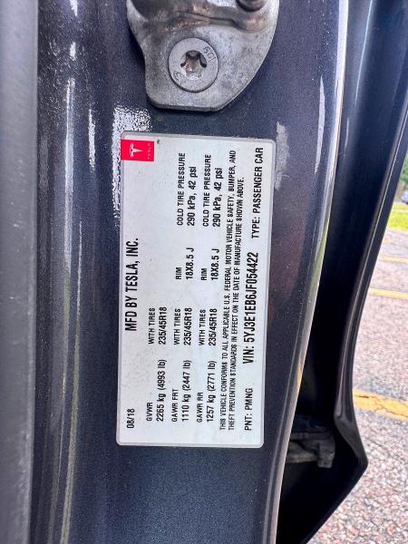 Продажа на аукционе авто 2018 Tesla Model 3, vin: 5YJ3E1EB6JF054422, номер лота: 65812386