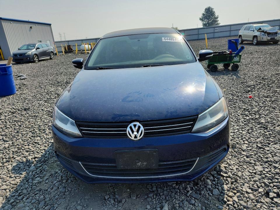 Продажа на аукционе авто 2013 Volkswagen Jetta, vin: 3VWDP7AJ1DM382777, номер лота: 64485196
