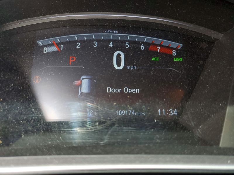 Продажа на аукционе авто 2018 Honda Cr-v, vin: 7FARW2H52JE102182, номер лота: 63221236