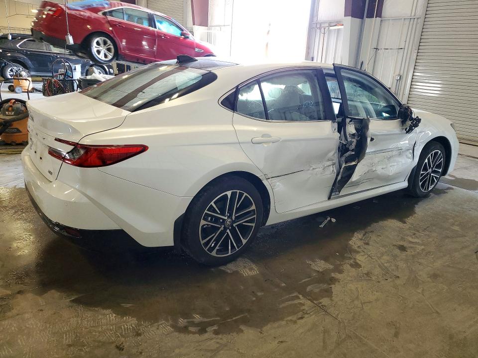 Продажа на аукционе авто 2026 Toyota Camry, vin: 4T1DBADKXTU560078, номер лота: 63534576