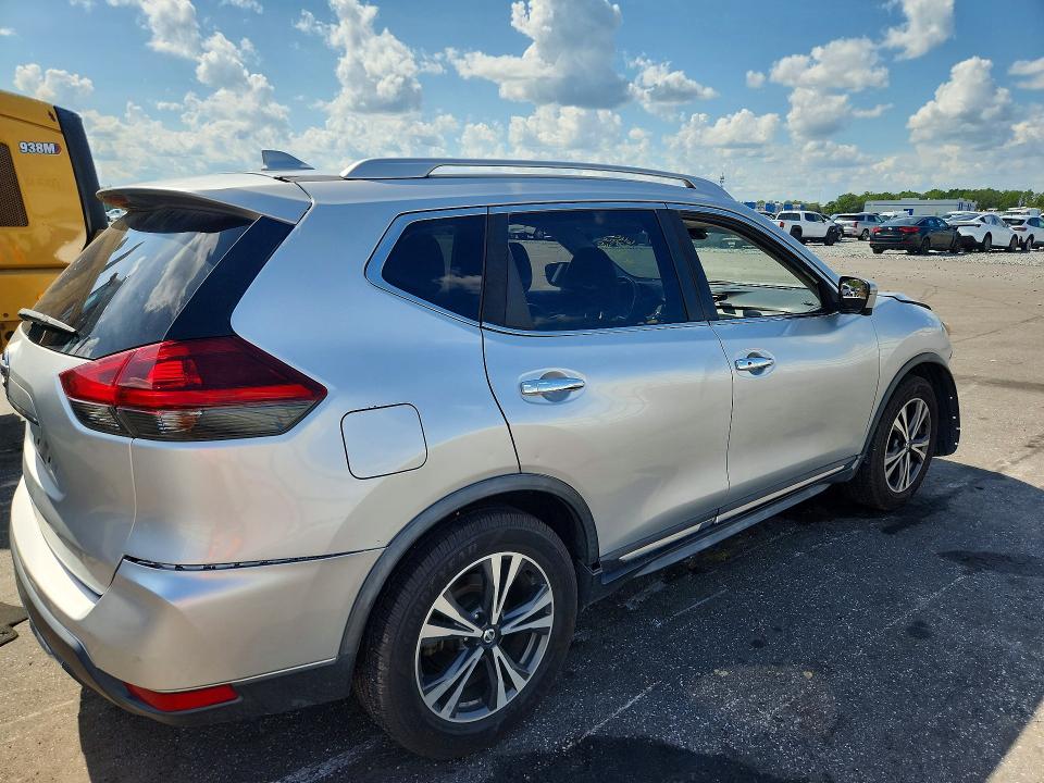 Aukcja sprzedaży 2018 Nissan Rogue, vin: JN8AT2MT3JW457271, numer aukcji: 64053396