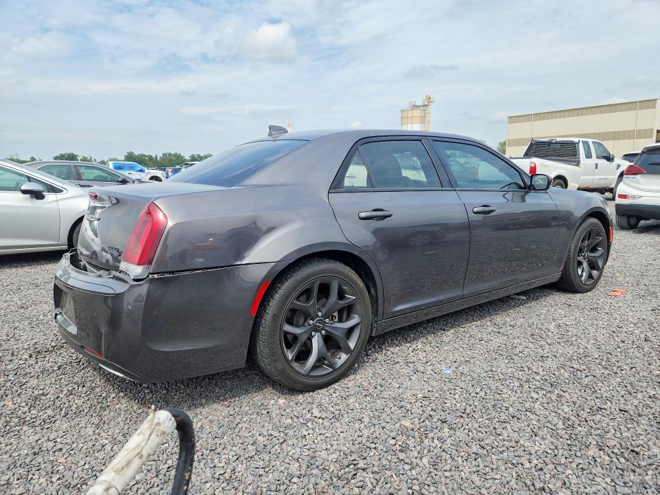 Продаж на аукціоні авто 2023 Chrysler 300, vin: 2C3CCABG0PH637050, номер лоту: 65047216