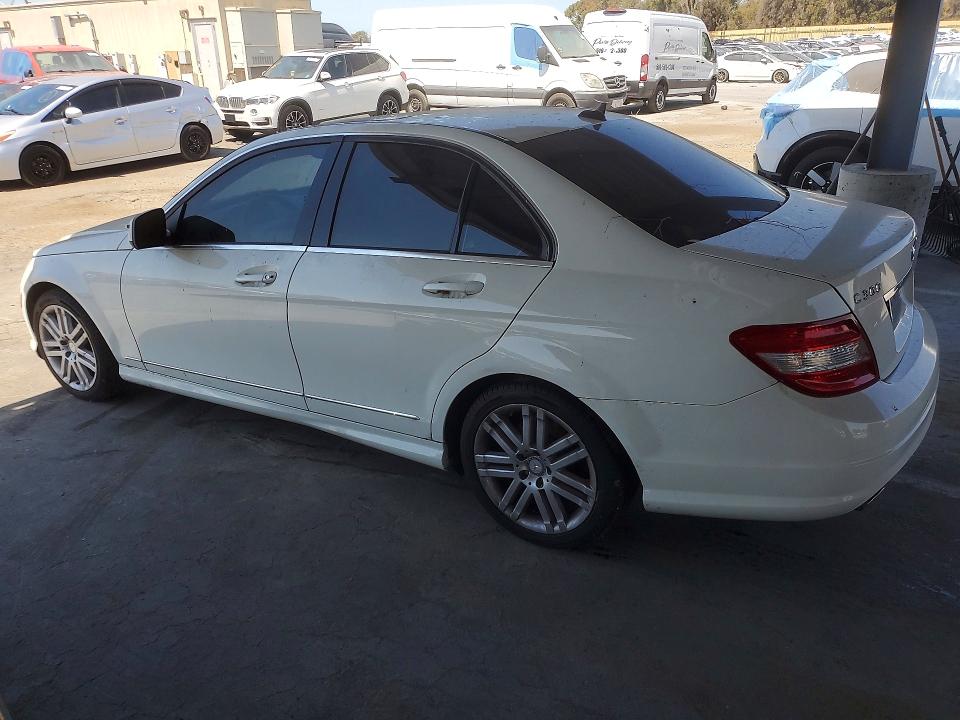 64156656 :رقم المزاد ، WDDGF54X48R016183 vin ، 2008 Mercedes-benz C مزاد بيع