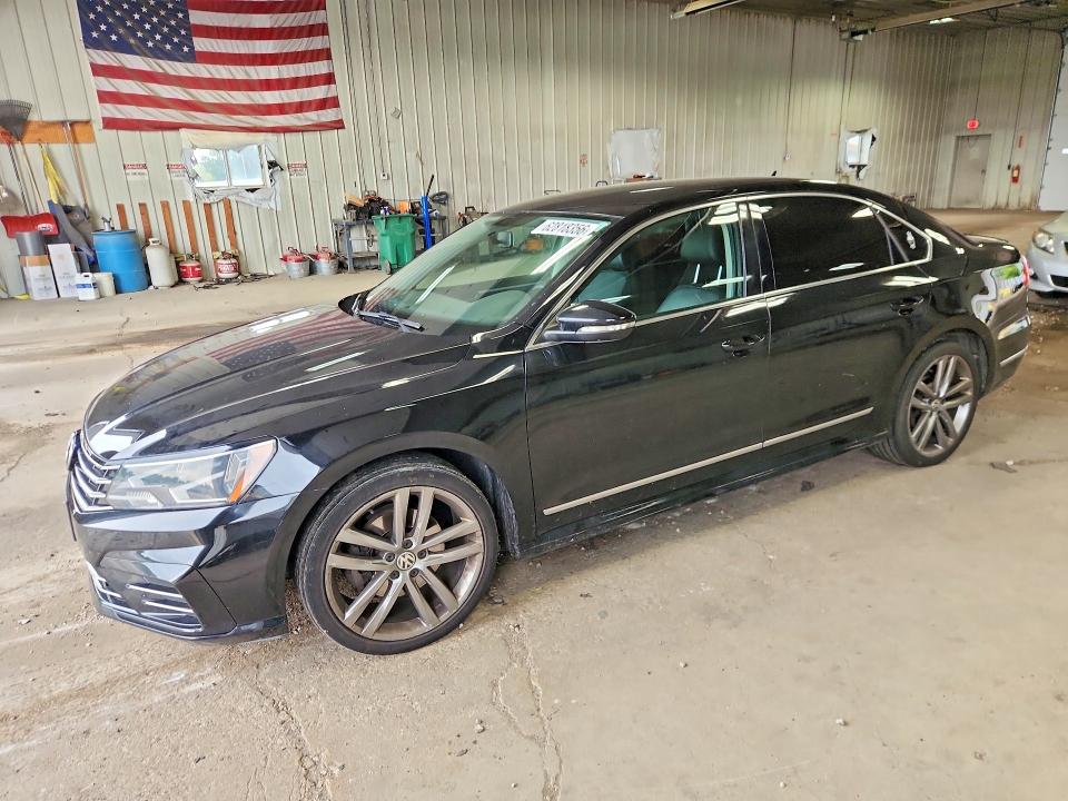 2016 Volkswagen Passat მანქანა იყიდება აუქციონზე, vin: 1VWAT7A34GC062519, აუქციონის ნომერი: 62818356