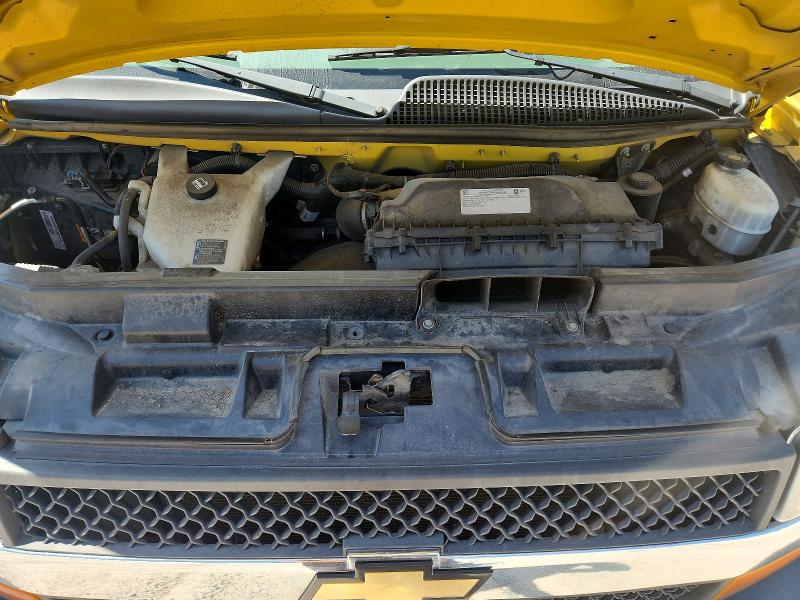 64538806 :رقم المزاد ، 1GCWGAFP0K1337829 vin ، 2019 Chevrolet Express G2500 مزاد بيع
