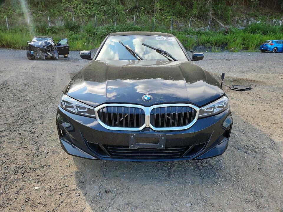 64081866 :رقم المزاد ، 3MW89FF00R8E02426 vin ، 2024 Bmw 330xi مزاد بيع