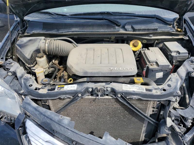 66275496 :رقم المزاد ، 2C4RC1BG1FR699328 vin ، 2015 Chrysler Town & Country مزاد بيع