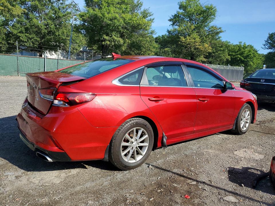 2019 Hyundai Sonata მანქანა იყიდება აუქციონზე, vin: 5NPE24AF9KH815362, აუქციონის ნომერი: 66132326