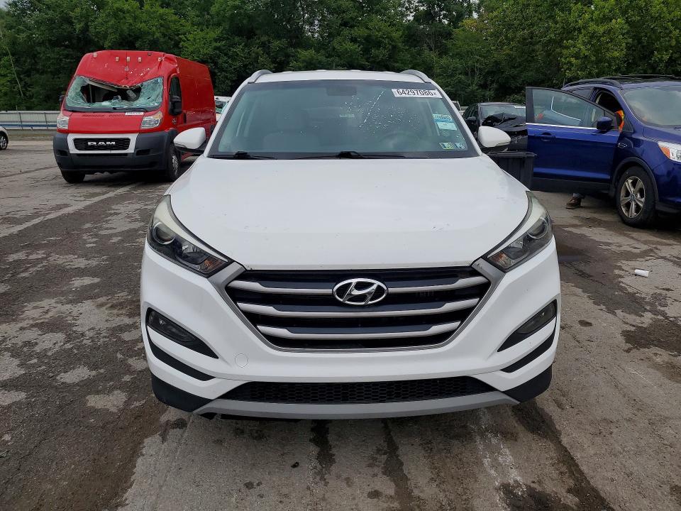 Продаж на аукціоні авто 2017 Hyundai Tucson, vin: KM8J3CA2XHU396435, номер лоту: 64297086