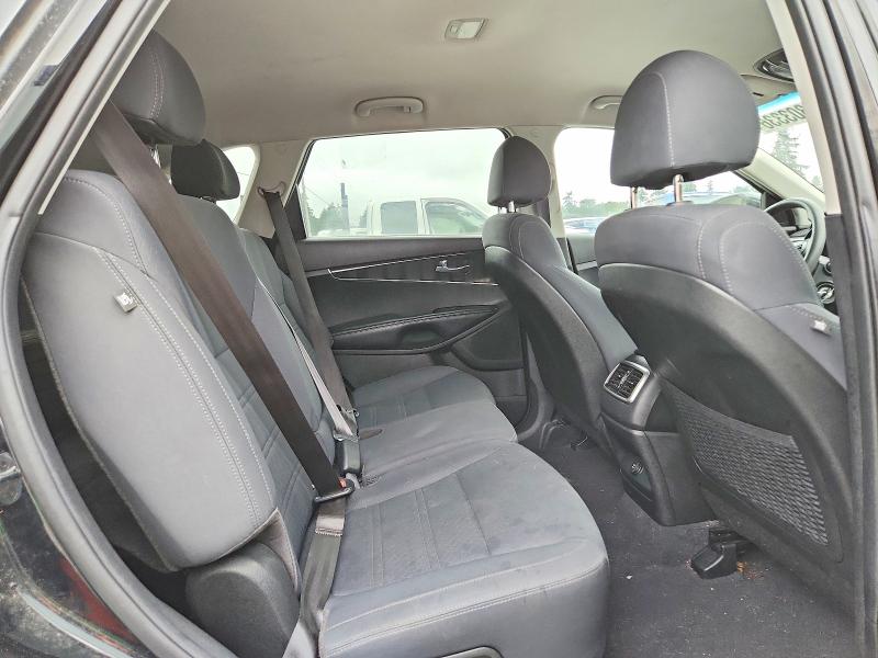 Продажа на аукционе авто 2018 Kia Sorento, vin: 5XYPG4A35JG411139, номер лота: 64303336
