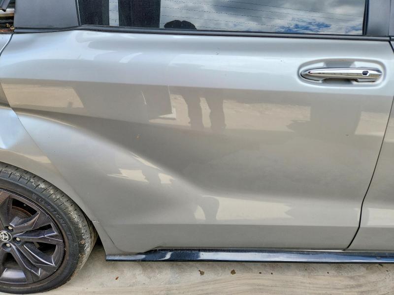 63744836 :رقم المزاد ، 5TDXRKEC1PS170586 vin ، 2023 Toyota Sienna مزاد بيع