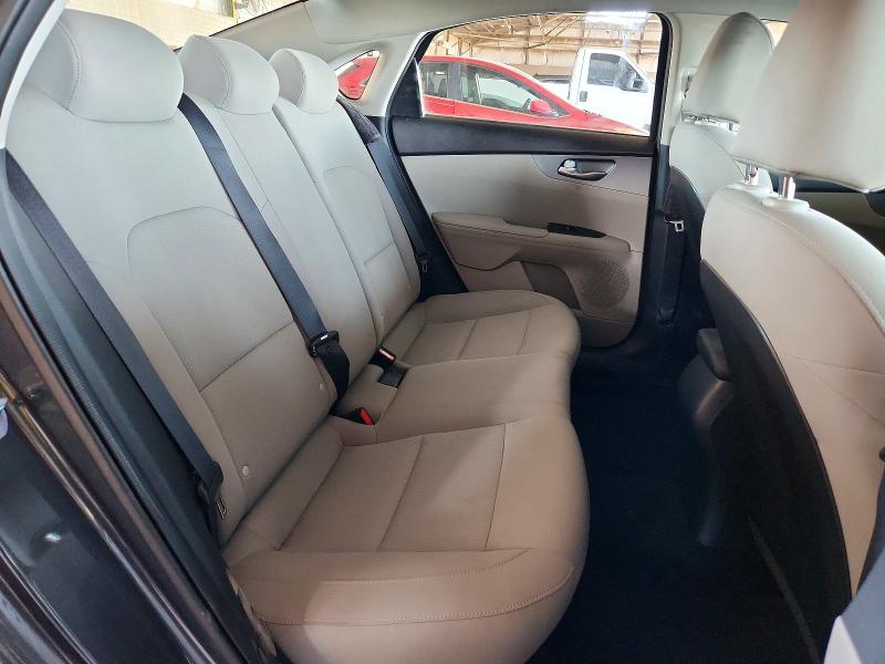 Продаж на аукціоні авто 2021 Kia Forte, vin: 3KPF24AD2ME373373, номер лоту: 64468636
