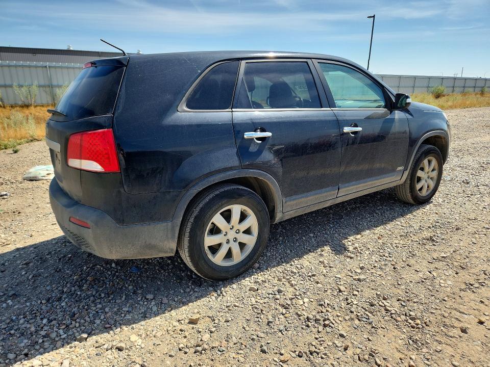63775976 :رقم المزاد ، 5XYKTCA18BG031518 vin ، 2011 Kia Sorento مزاد بيع