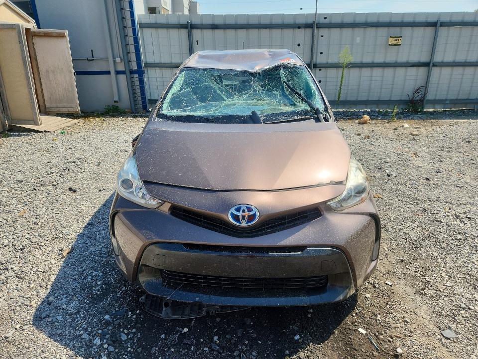 2015 Toyota Prius V მანქანა იყიდება აუქციონზე, vin: JTDZN3EU1FJ016877, აუქციონის ნომერი: 66460706