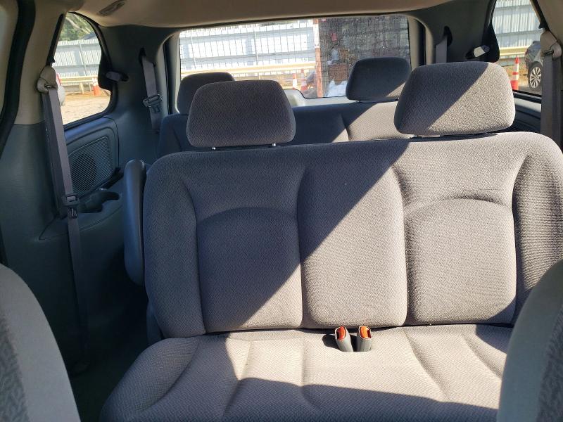 Aukcja sprzedaży 2006 Chrysler Town & Country, vin: 1A4GP45RX6B563847, numer aukcji: 66902886
