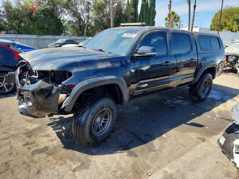 63244476 :رقم المزاد ، 3TMCZ5AN4JM125446 vin ، 2018 Toyota Tacoma مزاد بيع