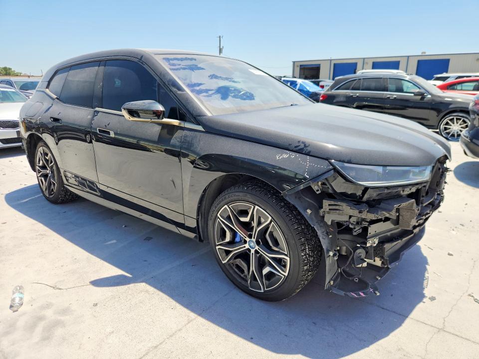 64292426 :رقم المزاد ، WB523CF08RCN46657 vin ، 2024 Bmw Ix مزاد بيع