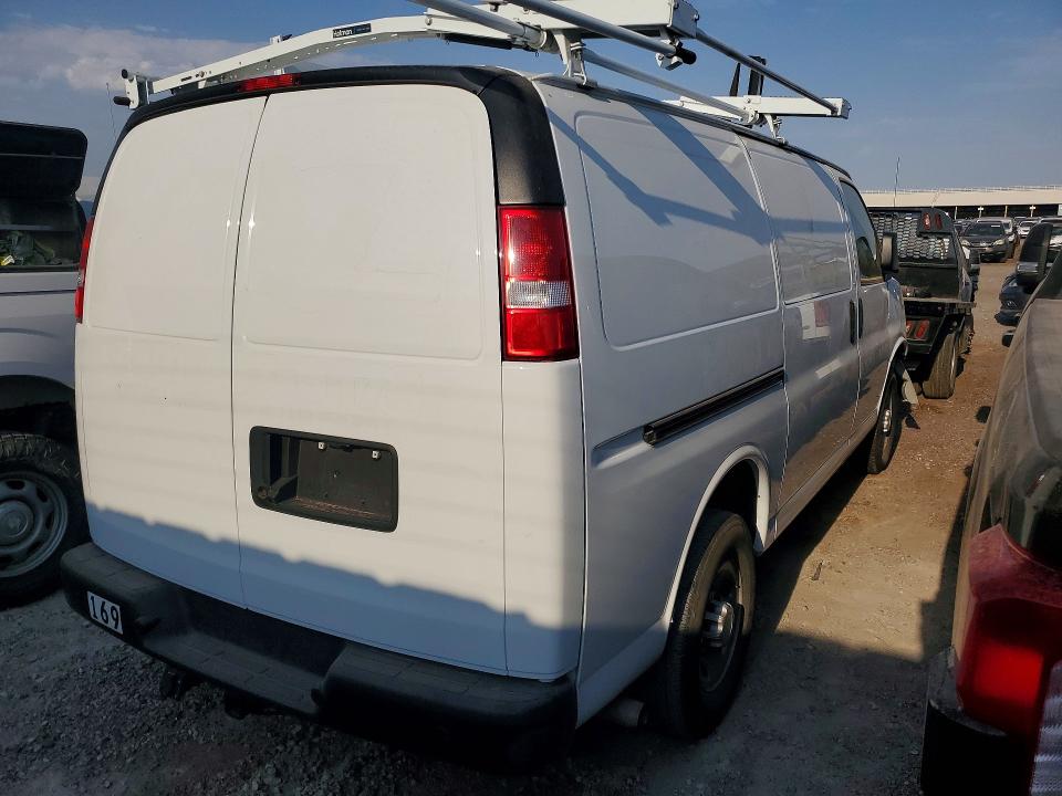 62533756 :رقم المزاد ، 1GCWGAFP3S1101188 vin ، 2025 Chevrolet Express G2500 مزاد بيع