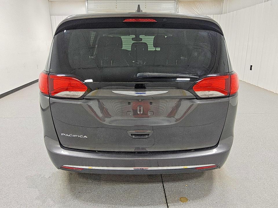 Продажа на аукционе авто 2017 Chrysler Pacifica, vin: 2C4RC1BG5HR846737, номер лота: 64980136