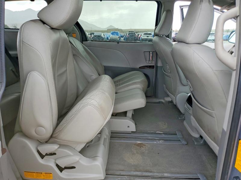 Продажа на аукционе авто 2013 Toyota Sienna, vin: 5TDYK3DC4DS351211, номер лота: 67027726