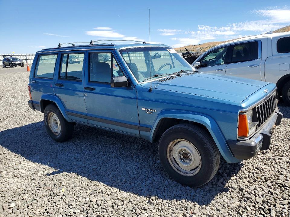 1986 Jeep Cherokee მანქანა იყიდება აუქციონზე, vin: 1JCWL782XGT145215, აუქციონის ნომერი: 65731986