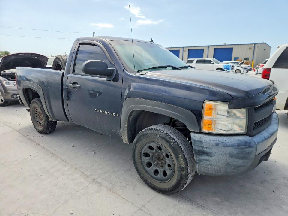 65232256 :رقم المزاد ، 1GCEC14X18Z233208 vin ، 2008 Chevrolet Silverado مزاد بيع