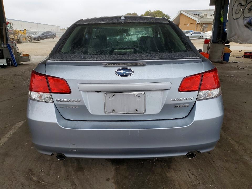 2013 Subaru Legacy მანქანა იყიდება აუქციონზე, vin: 4S3BMDL64D2036417, აუქციონის ნომერი: 63070336