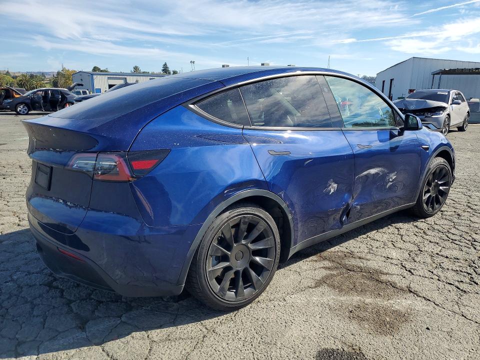 Продаж на аукціоні авто 2023 Tesla Model Y, vin: 7SAYGDED8PF950056, номер лоту: 65723586