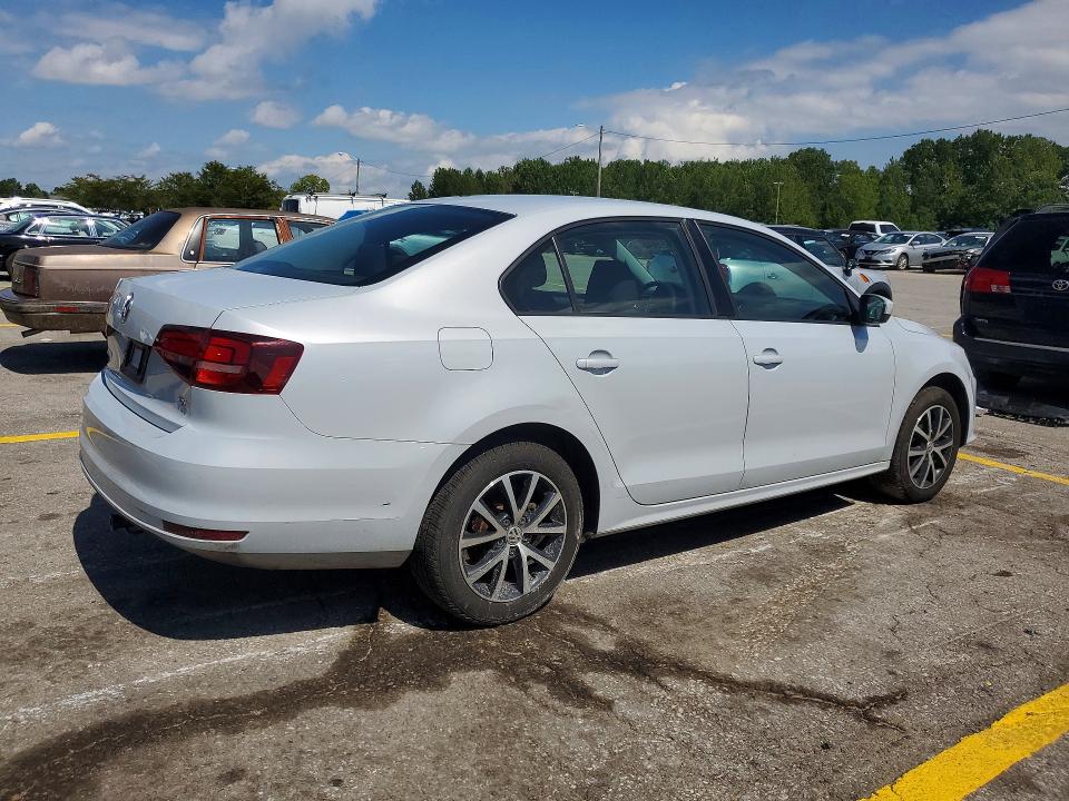 Продажа на аукционе авто 2018 Volkswagen Jetta, vin: 3VW2B7AJ9JM258564, номер лота: 65519946