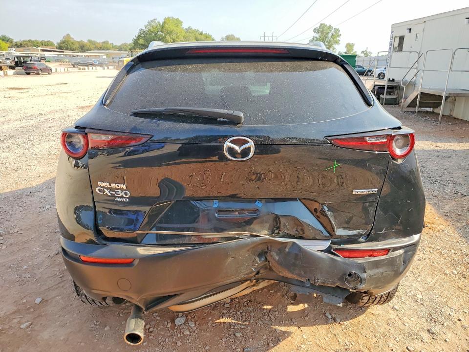 2023 Mazda Cx-30 მანქანა იყიდება აუქციონზე, vin: 3MVDMBCM1PM555058, აუქციონის ნომერი: 63315906