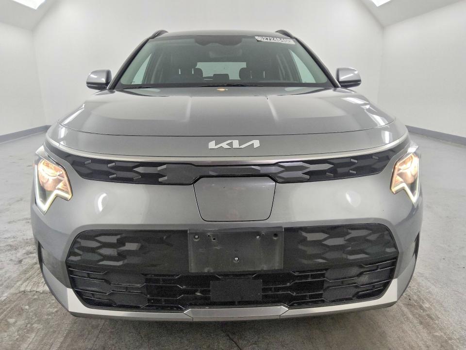 Продажа на аукционе авто 2023 Kia Niro, vin: KNDCR3L17P5036600, номер лота: 62724846