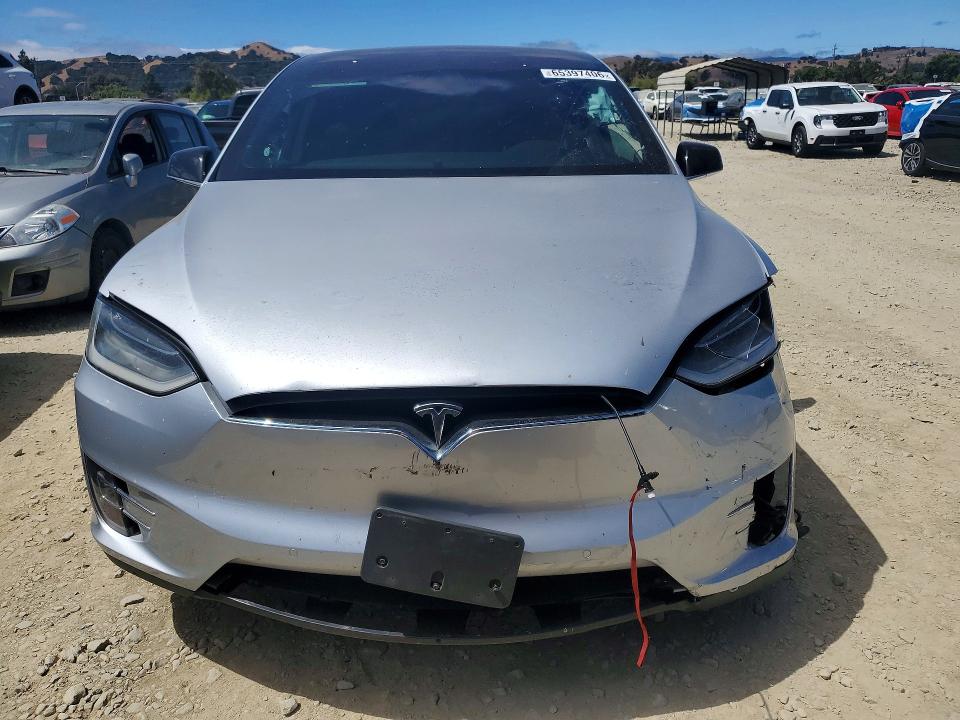 Aukcja sprzedaży 2018 Tesla Model X, vin: 5YJXCAE25JF120031, numer aukcji: 65397406