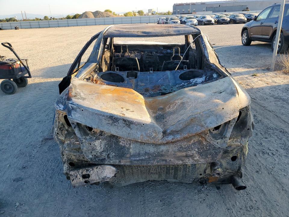 64852756 :رقم المزاد ، 4T1BF1FKXHU744873 vin ، 2017 Toyota Camry مزاد بيع