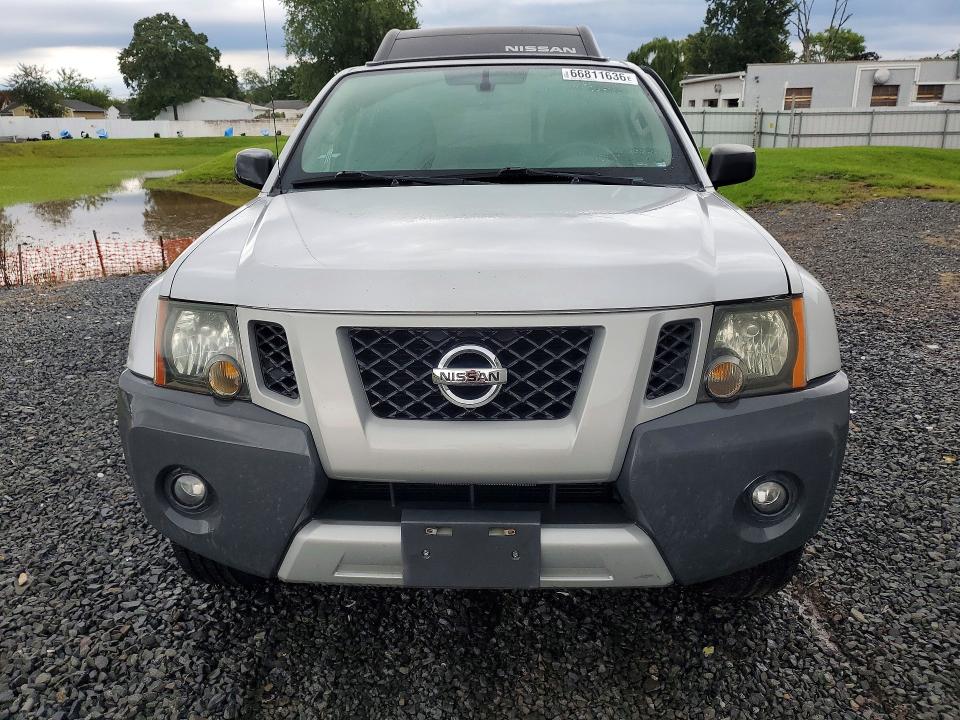 66811636 :رقم المزاد ، 5N1AN0NW8DN823606 vin ، 2013 Nissan Xterra مزاد بيع