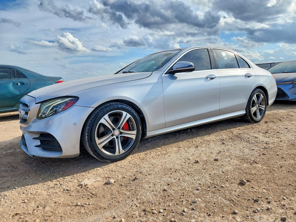 2017 Mercedes-benz E მანქანა იყიდება აუქციონზე, vin: WDDZF4KB0HA123921, აუქციონის ნომერი: 64675056