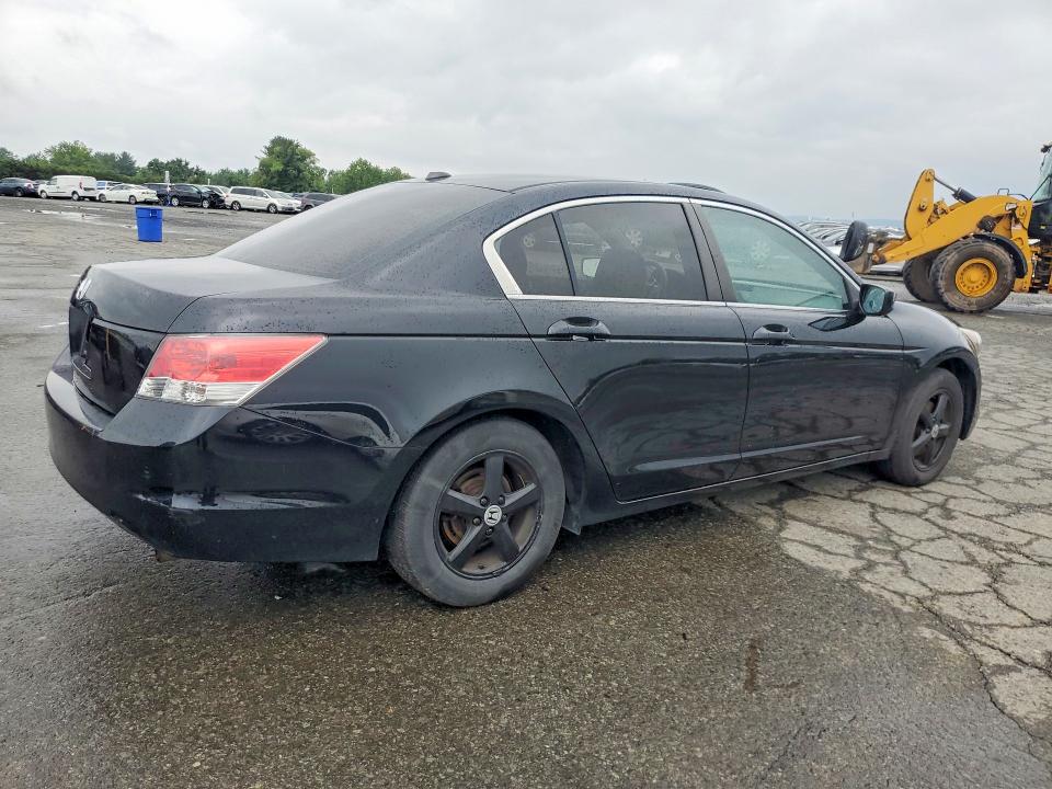2008 Honda Accord მანქანა იყიდება აუქციონზე, vin: 1HGCP26828A137255, აუქციონის ნომერი: 63530606