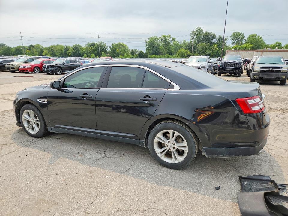 Продажа на аукционе авто 2015 Ford Taurus, vin: 1FAHP2E80FG102154, номер лота: 64688306