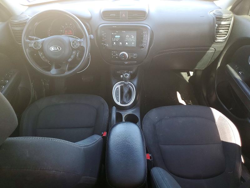 2018 Kia Soul მანქანა იყიდება აუქციონზე, vin: KNDJP3A57J7600986, აუქციონის ნომერი: 65675396