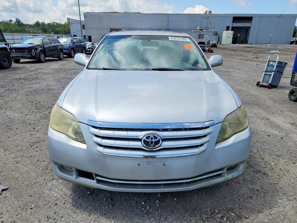Продажа на аукционе авто 2005 Toyota Avalon, vin: 4T1BK36B55U016378, номер лота: 63235786