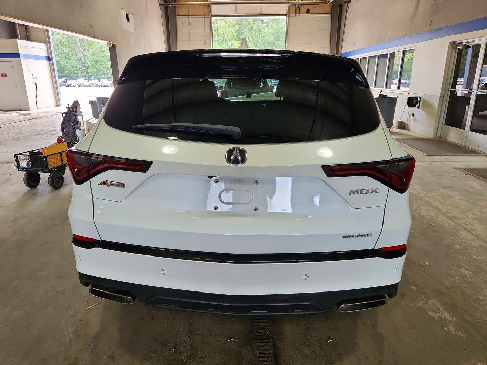 66164086 :رقم المزاد ، 5J8YE1H00NL002580 vin ، 2022 Acura Mdx مزاد بيع