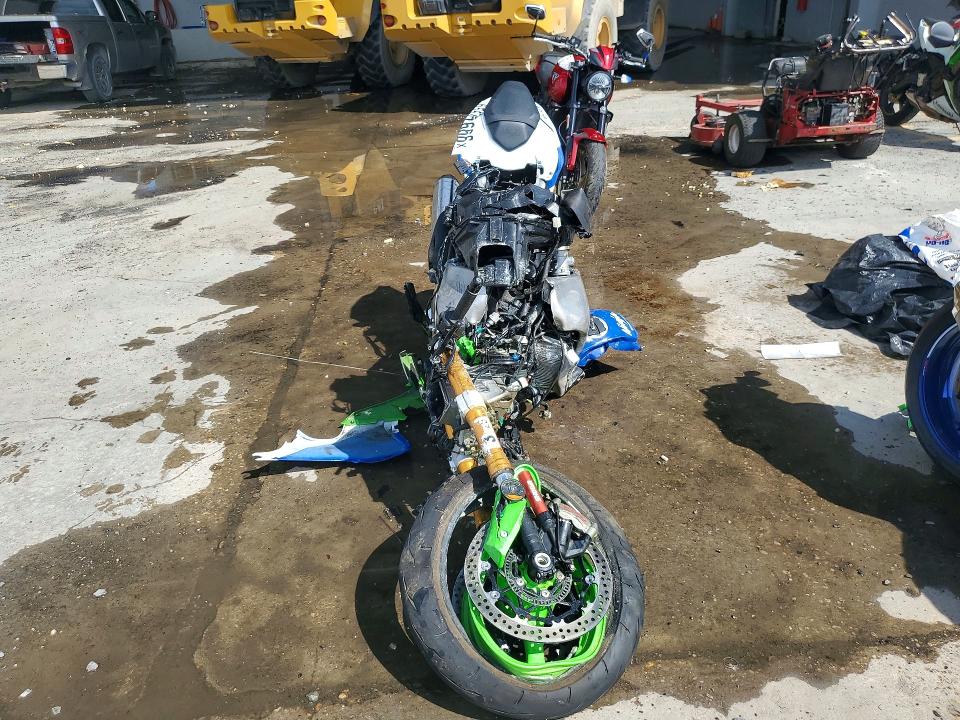 Продажа на аукционе авто 2024 Kawasaki Zx1002, vin: JKBZXVL19RA012469, номер лота: 65547666