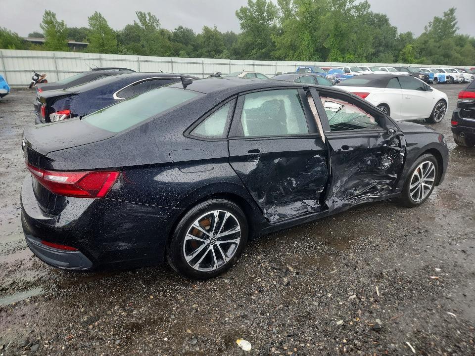 63683186 :رقم المزاد ، 3VWBX7BU1SM077566 vin ، 2025 Volkswagen Jetta مزاد بيع