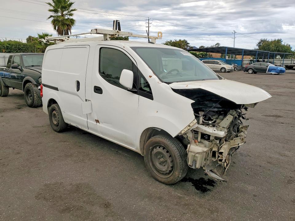 66956466 :رقم المزاد ، 3N6CM0KN7FK714233 vin ، 2015 Nissan Nv200 مزاد بيع